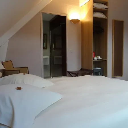 Le Logis De Hotel 3*