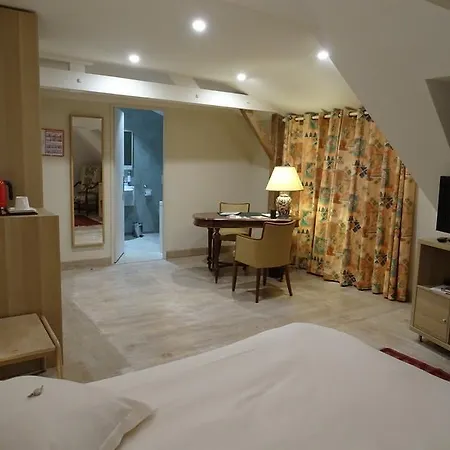 Le Logis De Hotel
